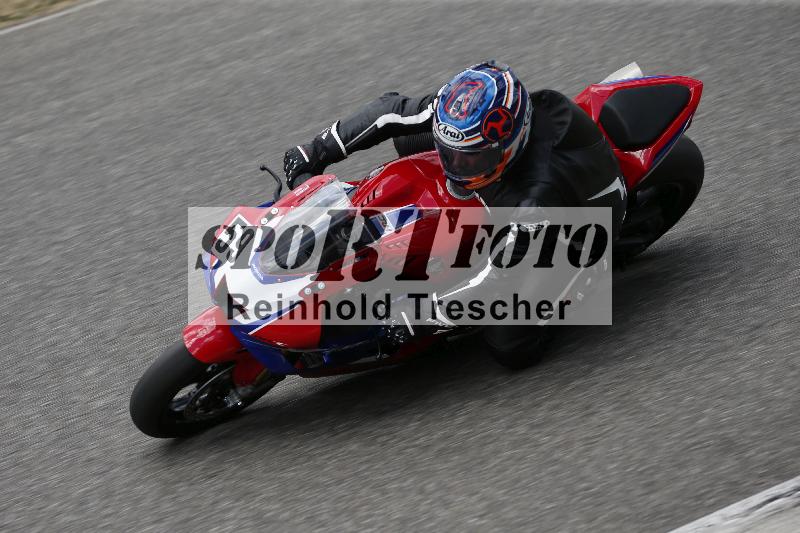 /30 27.07.2026  Dunlop Ride und Test Day ADR/Gruppe rot schnell/59